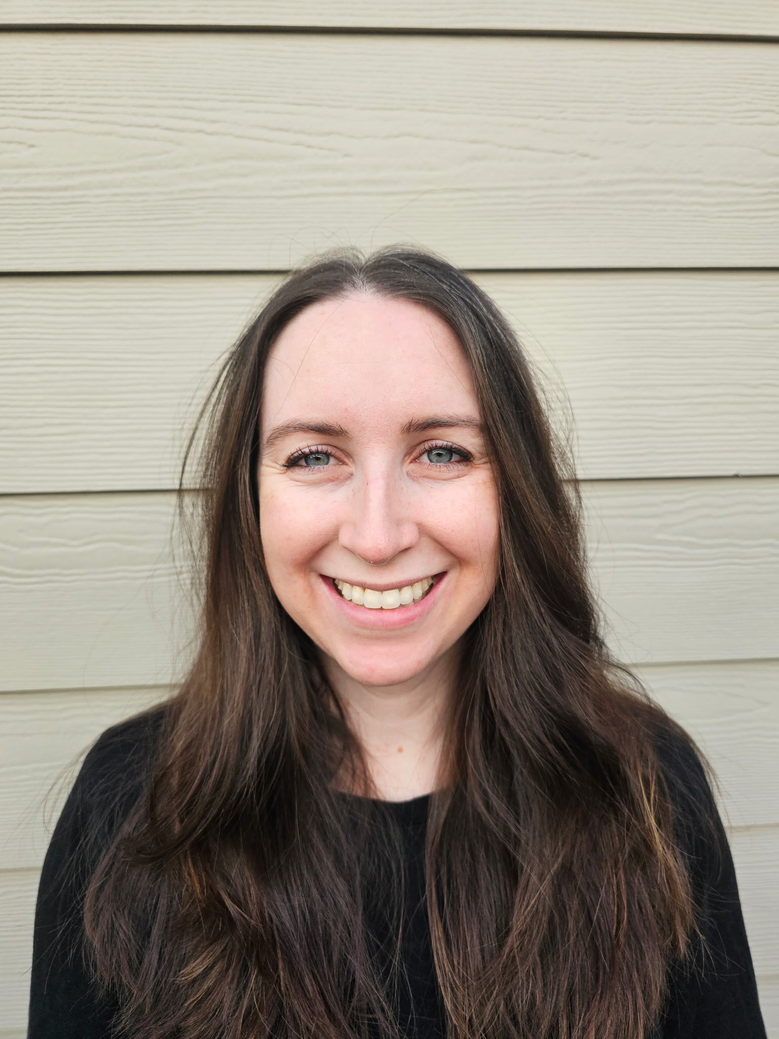 Melissa Pickering Headshot